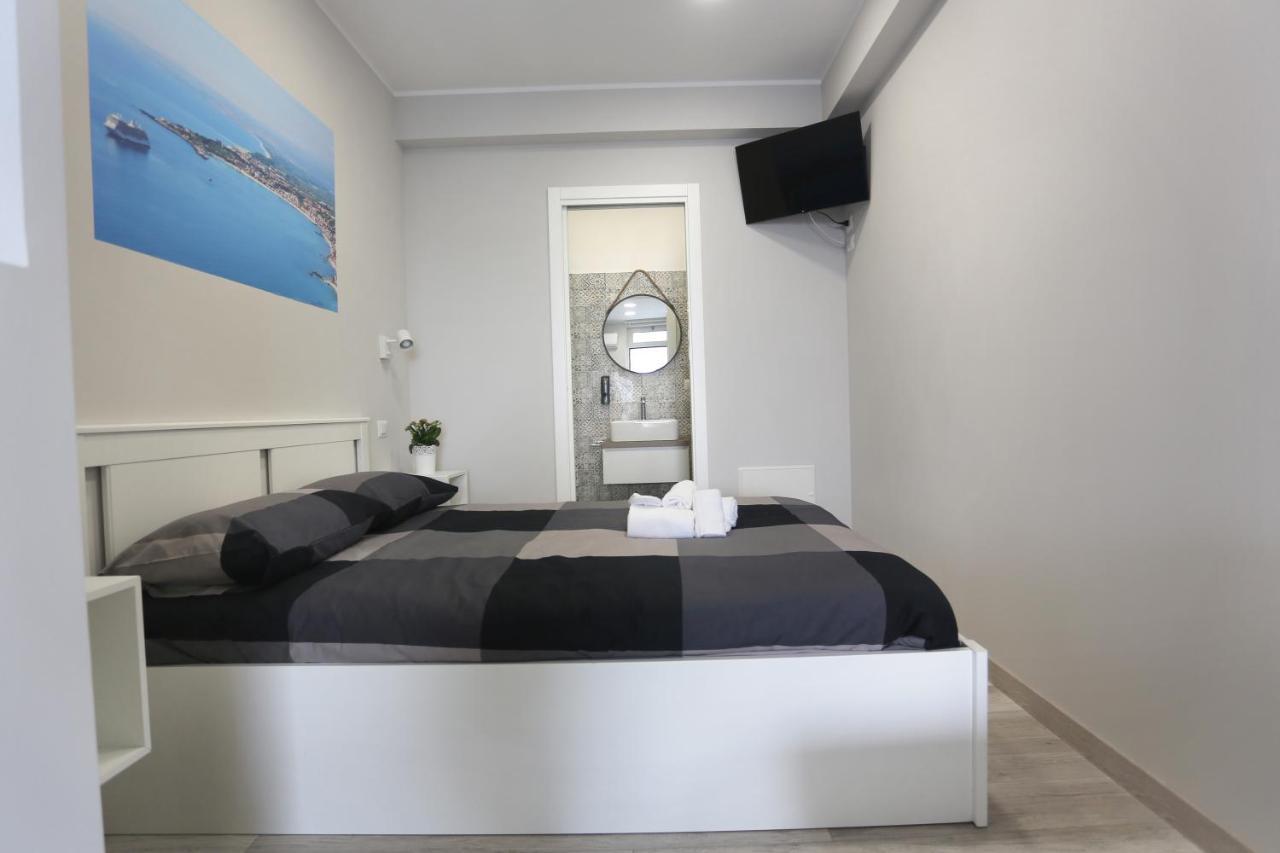 Ag Luxury Rooms Giardini Naxos Εξωτερικό φωτογραφία