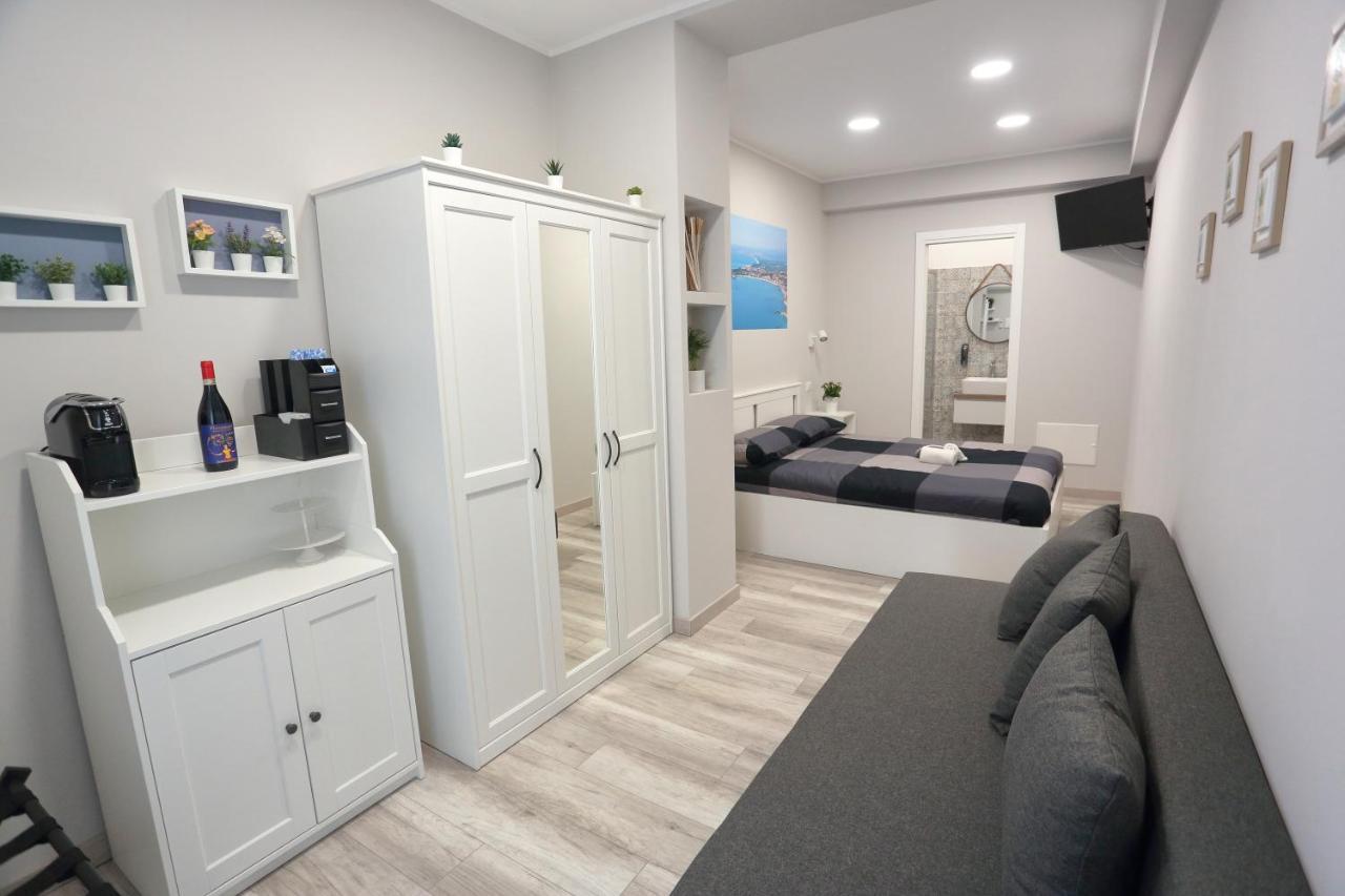 Ag Luxury Rooms Giardini Naxos Εξωτερικό φωτογραφία