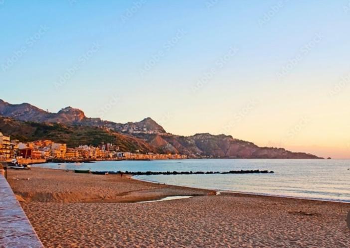Ag Luxury Rooms Giardini Naxos Εξωτερικό φωτογραφία