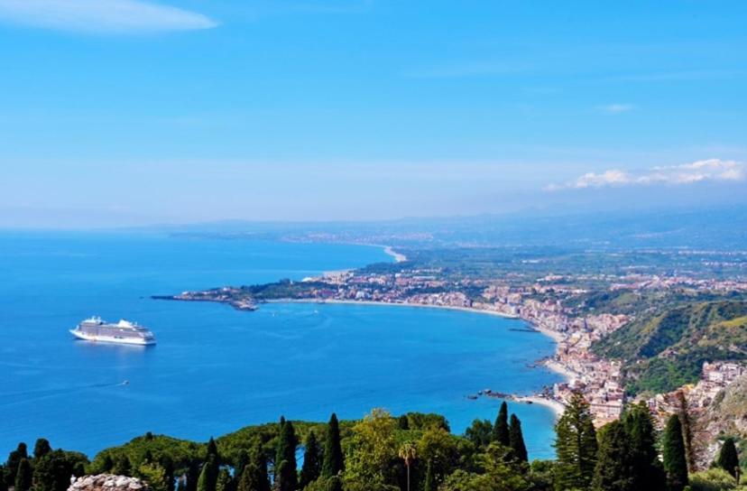 Ag Luxury Rooms Giardini Naxos Εξωτερικό φωτογραφία